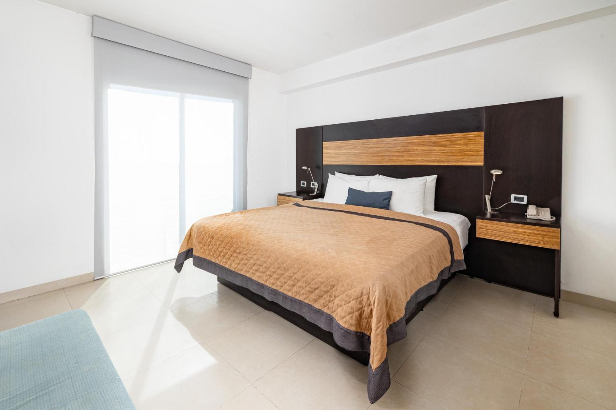 Hotel Mexico Plaza Silao Aeropuerto Экстерьер фото